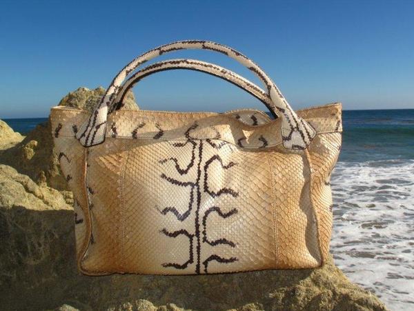 Carryall - Urbana <I>Maori</I> - NEW