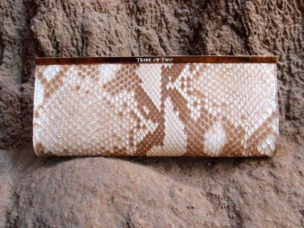 Eve   <I>Pebble</I>-Tribe of Two