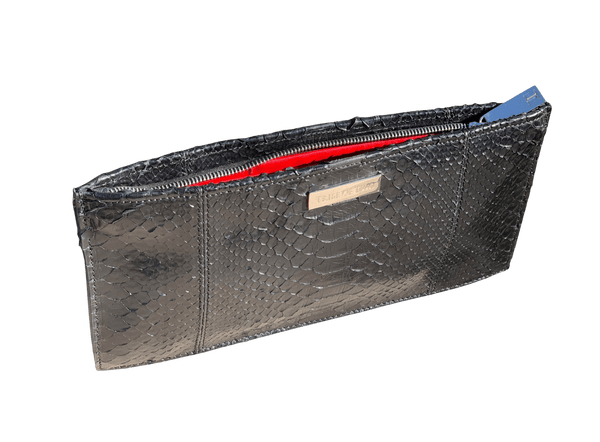 Handbags, Wallets & Cases - Travel Wallet <I> Black<I/>